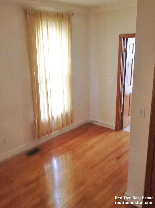 Building Photo - 49 Pearl St