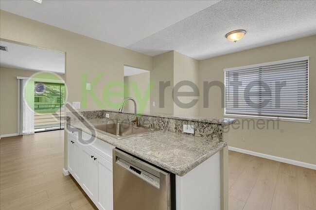 Building Photo - 600 Del Verde Cir