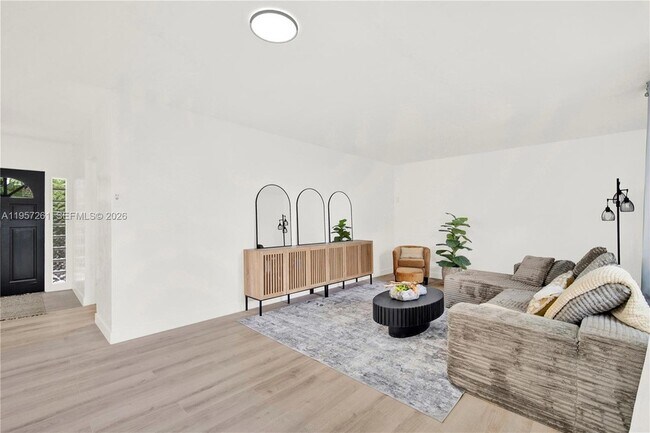 Building Photo - 51 NE 56th Ct