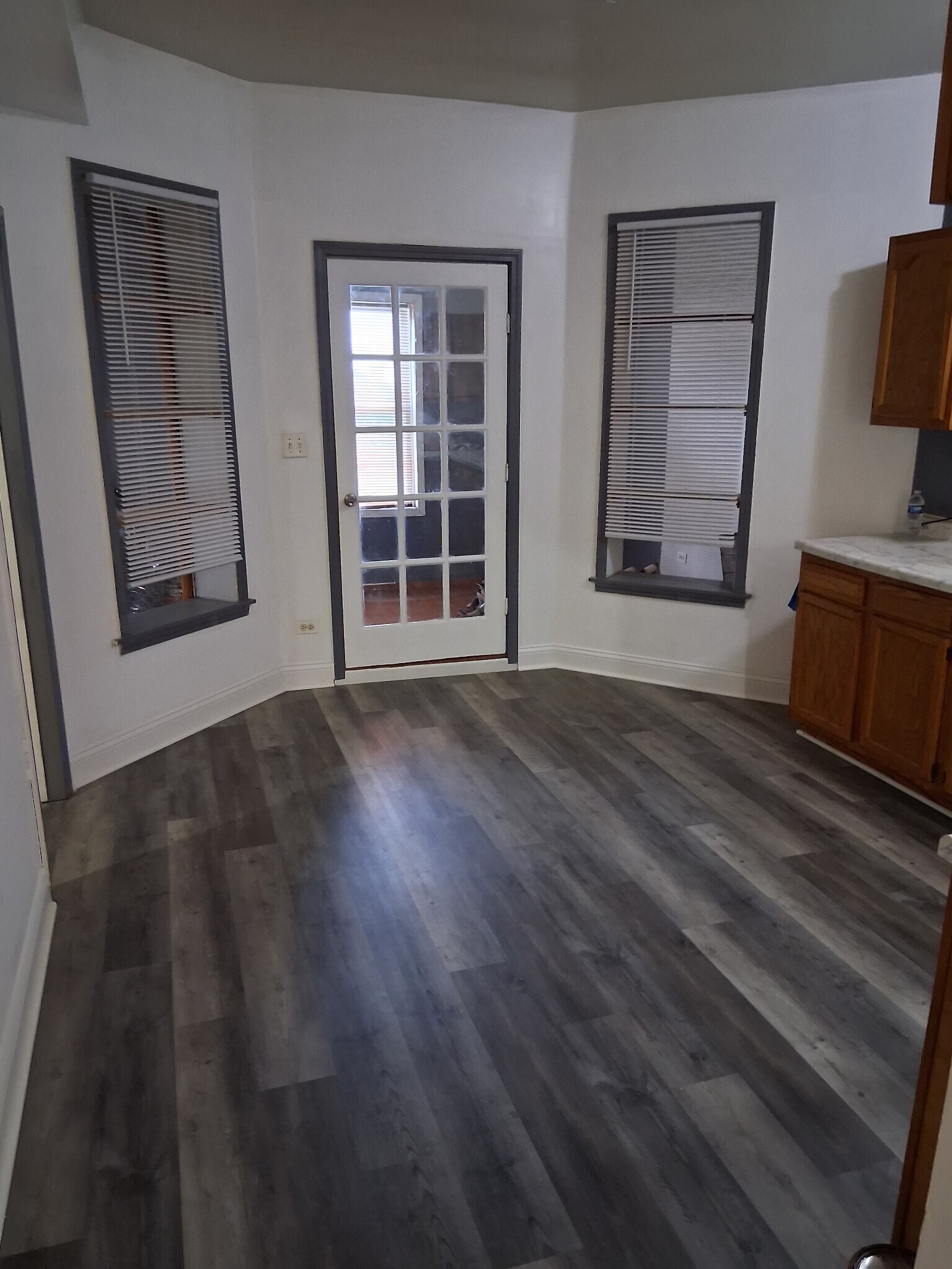 Building Photo - 4743 W Jackson Blvd