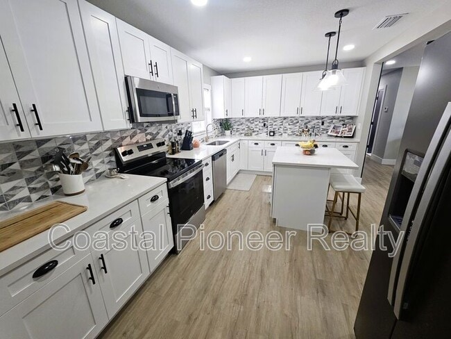 Building Photo - 8711 N Wick Pl