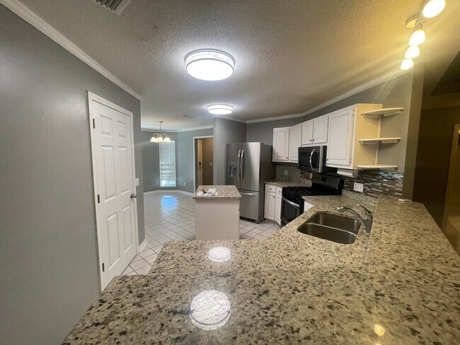 Building Photo - 5196 Whitehurst Ln