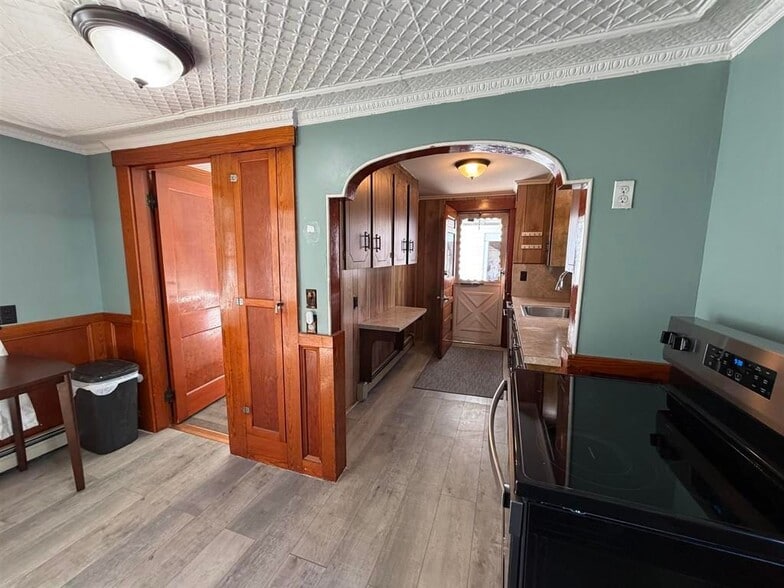 Building Photo - 283 Chesley Hill Rd