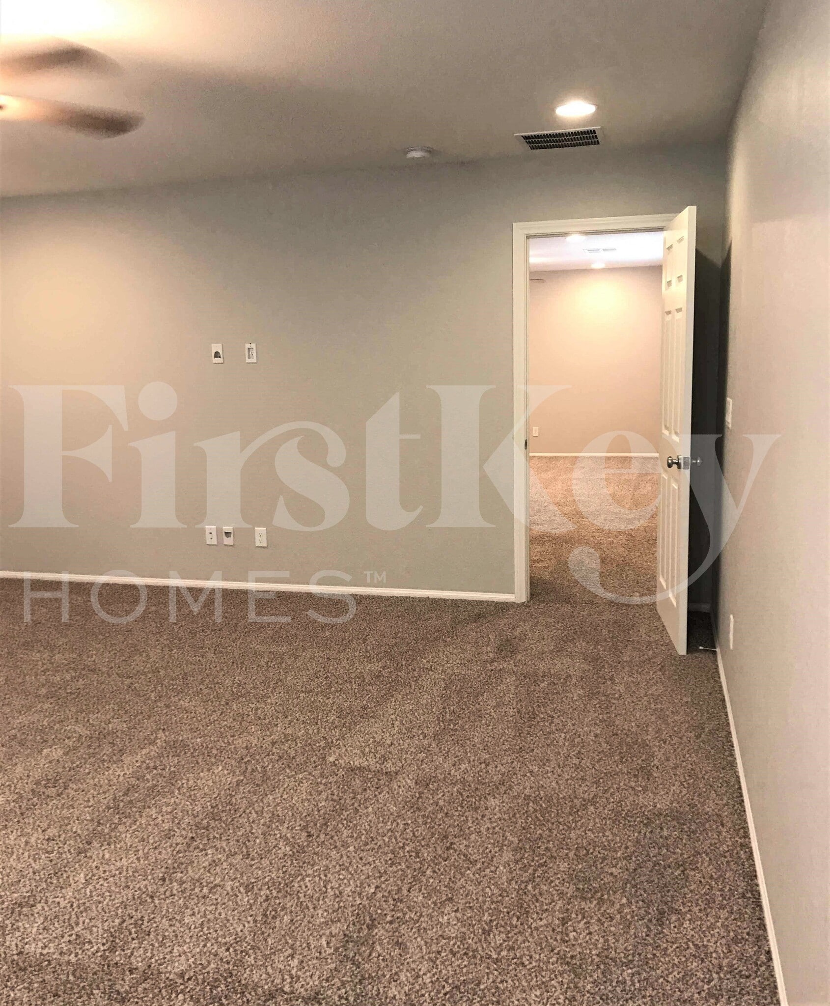 Building Photo - 9809 Dryden Ct