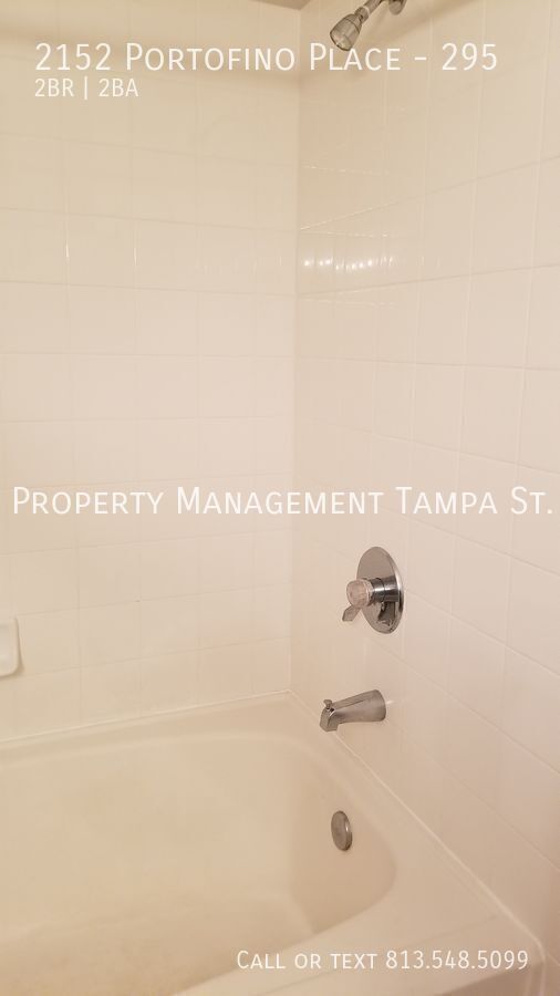 Building Photo - 2152 Portofino Pl