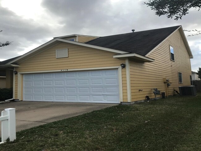 Primary Photo - 4119 Barossa Valley Ln