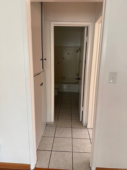 Building Photo - 7657 Sepulveda Blvd