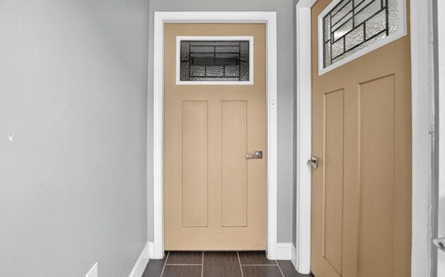 Building Photo - 1228 Market St