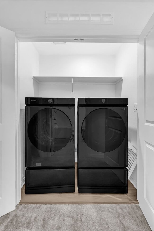 Building Photo - 19132 Ash Grv St