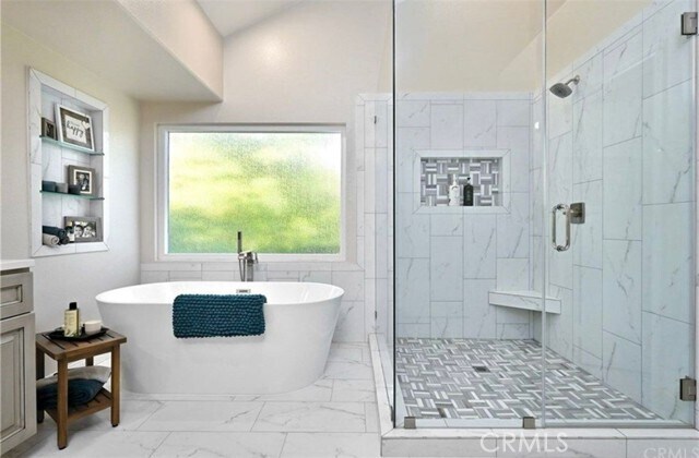 Building Photo - 22442 Bayberry