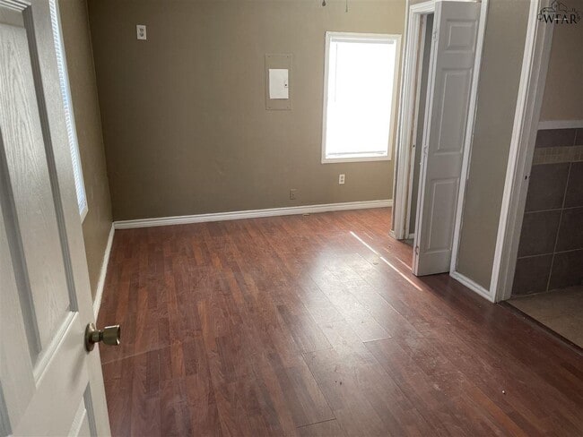 Building Photo - 1615 Oceola Ave