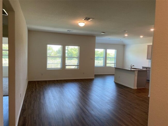 Building Photo - 3444 Pauling Loop