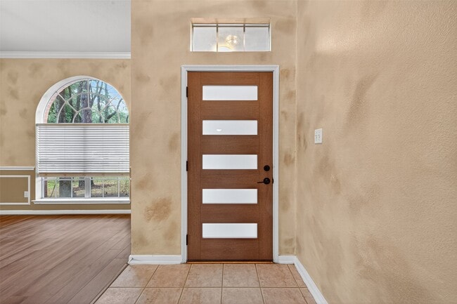 Building Photo - 307 Roans Prairie Ln