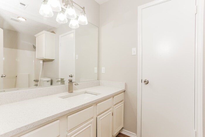 Building Photo - 3912 Wanklyn Ct