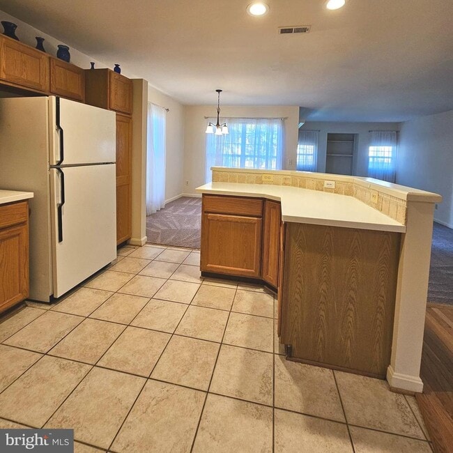 Building Photo - 13120 Misty Glen Ln