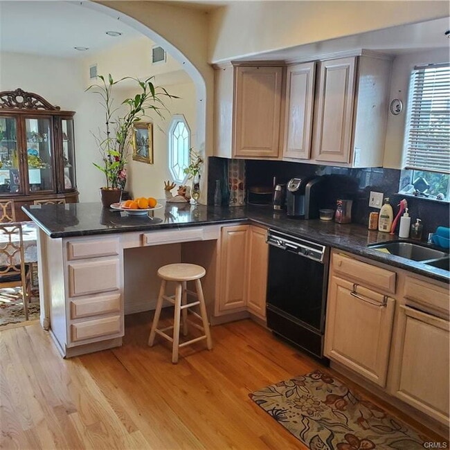 Building Photo - 12944 Woodbridge St