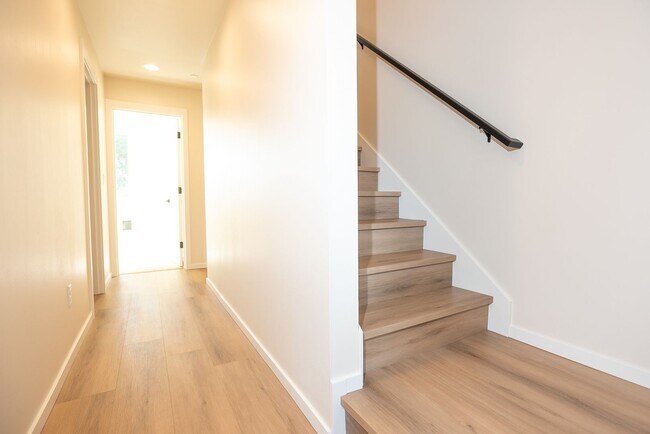 Building Photo - NEW CONSTRUCTION- MOVE- IN READY