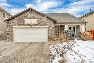 Building Photo - 1987 E Aspen Grv Ct