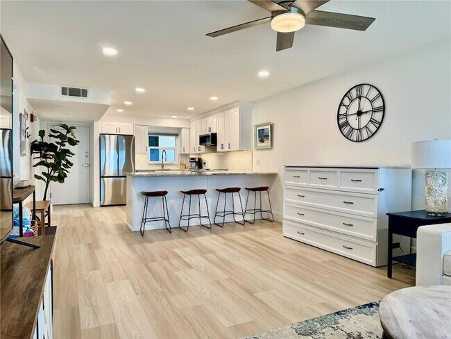 Building Photo - 1270 Gulf Blvd