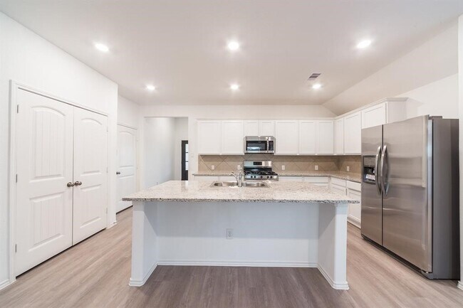 Building Photo - 3543 Britton Burrow Way