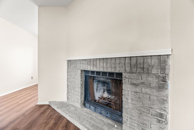 Building Photo - Townhouse in Maumelle!