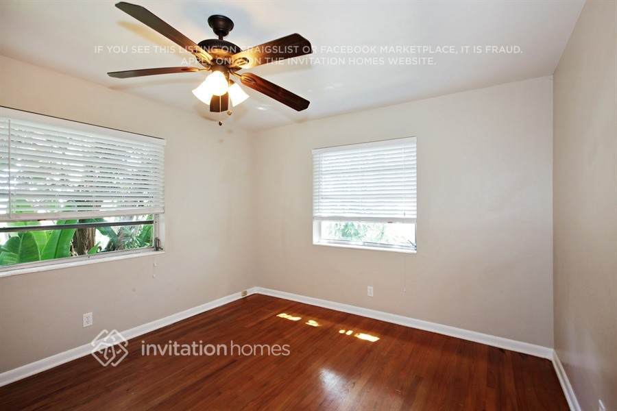 Building Photo - 108 NE 22nd St