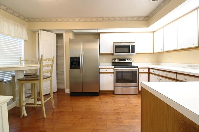 Building Photo - 2210 Maryday Ct