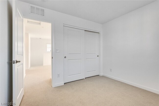 Building Photo - 10733 Rhinehill Ave