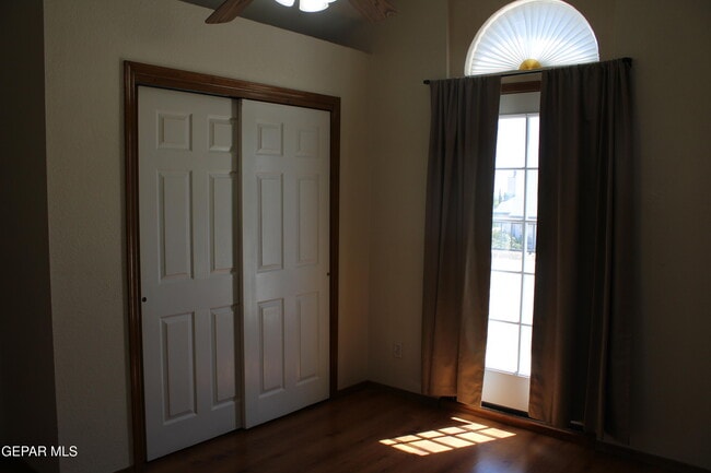 Building Photo - 4113 Loma Rosada Dr