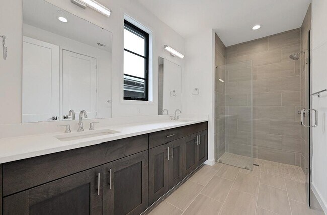 Building Photo - 6805 Adeline Wy