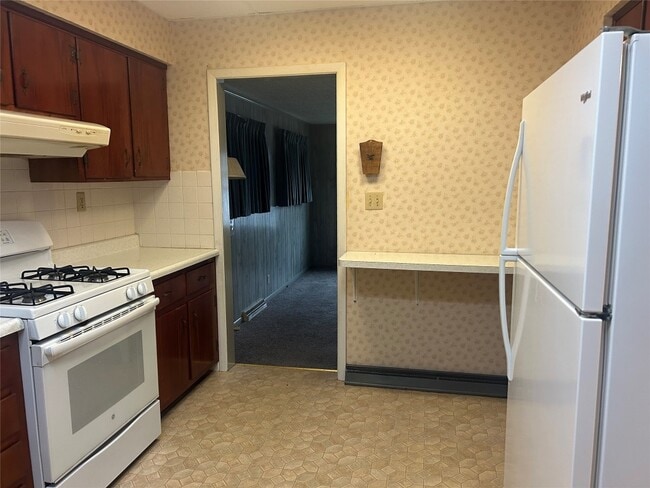 Building Photo - 1028 W 29th St