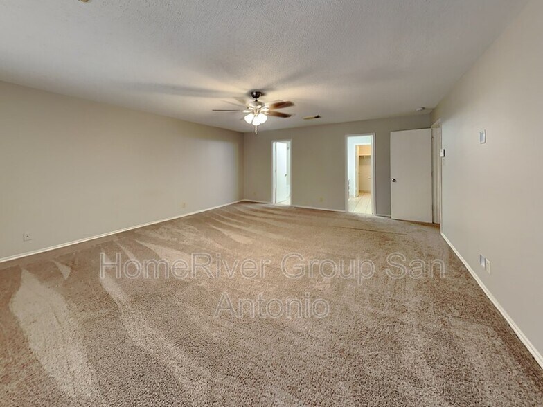 Building Photo - 18542 Brigantine Creek