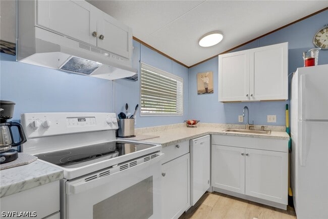 Building Photo - 220 Ocean Reef Ln