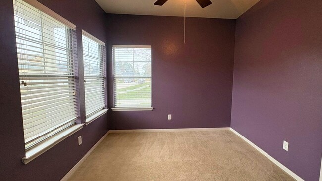 Building Photo - 21842 Grassy Hill Ln