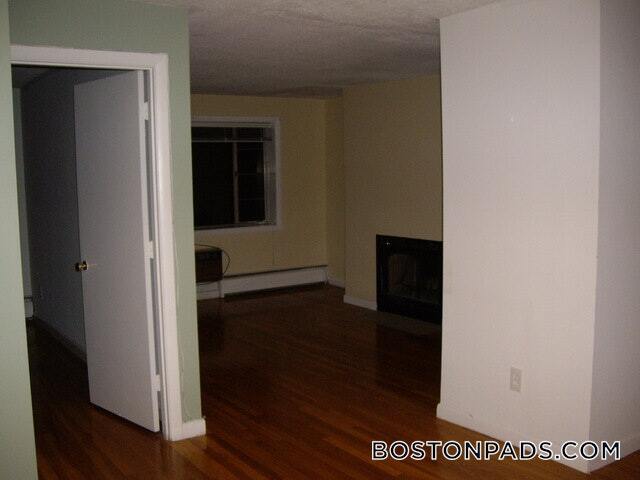 Building Photo - 50 Evergreen St