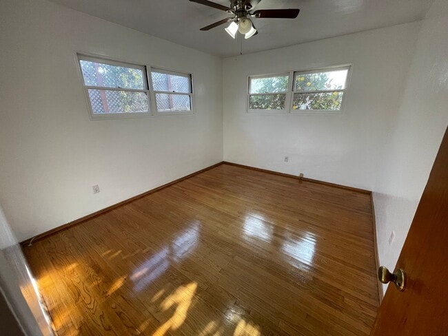 Building Photo - Charming 3BR/2BA Home Nestled in the Hills of Ocean Beach