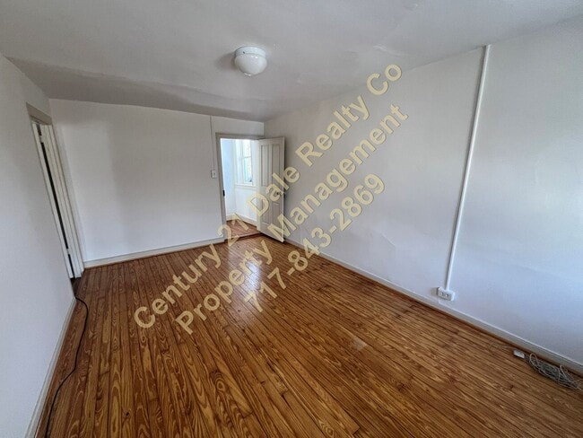 Building Photo - 3 Bedroom Home in Southern School District