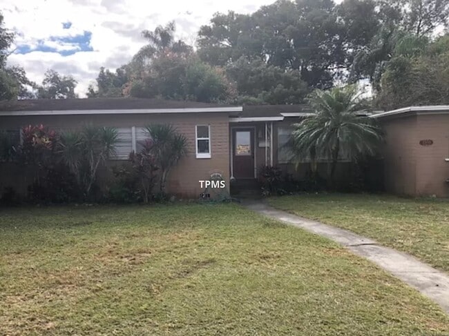 Primary Photo - 3708 Lake Underhill Rd