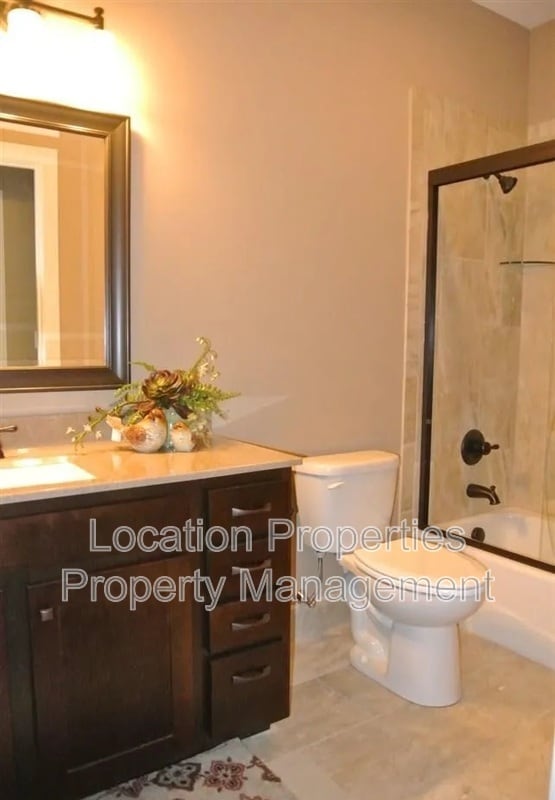 Building Photo - 5742 Chimney Rocks Cir