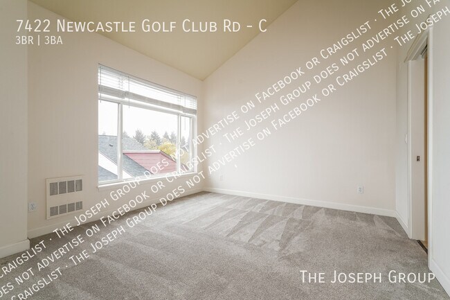 Building Photo - 7422 Newcastle Golf Club Rd