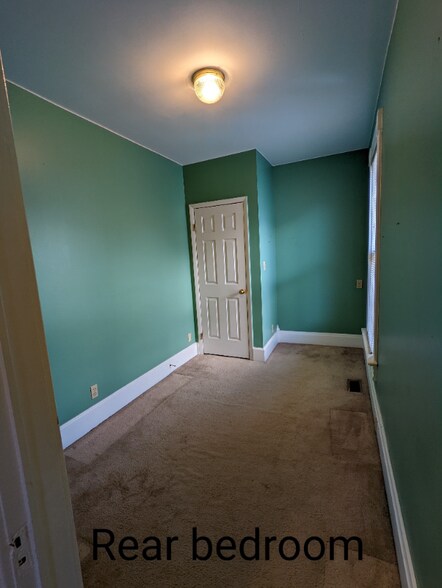 Building Photo - 975 Hunter Ave