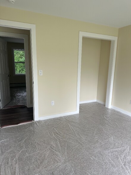 Building Photo - 2747 NY-28