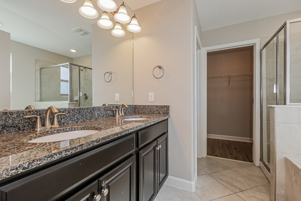 Building Photo - 9935 Ivory Dr