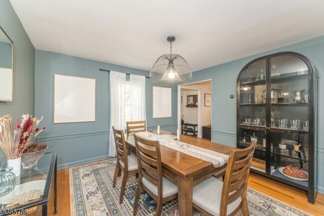 Building Photo - 86 Ferncliff Rd
