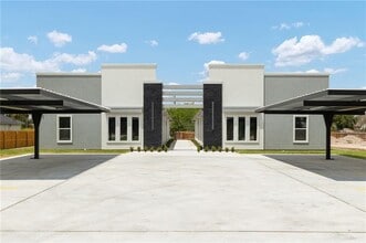 Building Photo - 801 Mile 10 N
