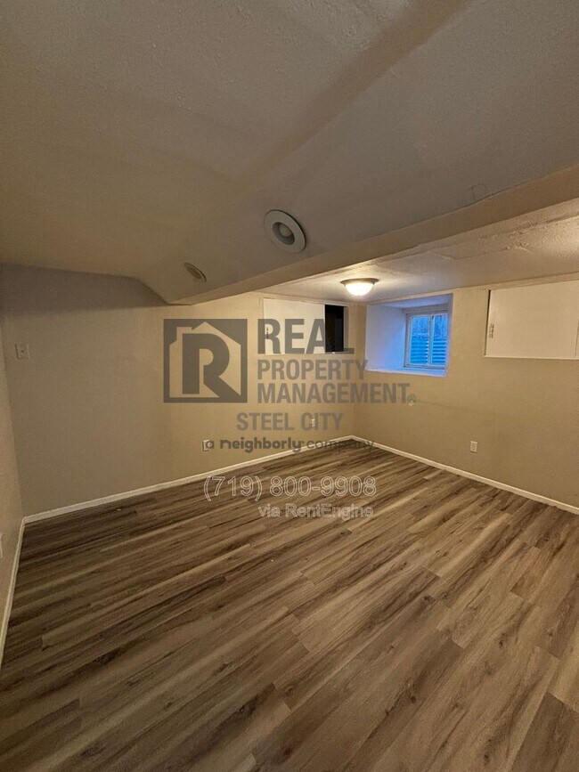 Building Photo - 1728 Carteret Ave