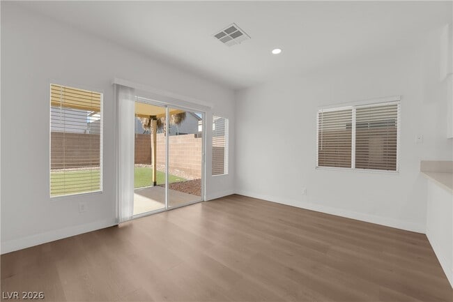 Building Photo - 8821 Winter Sky Ave