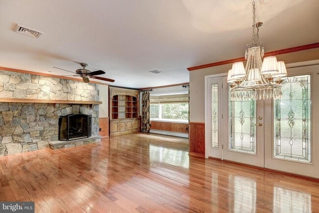 Building Photo - 929 Woburn Ct