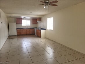 Building Photo - 4610 Elk Springs Ave