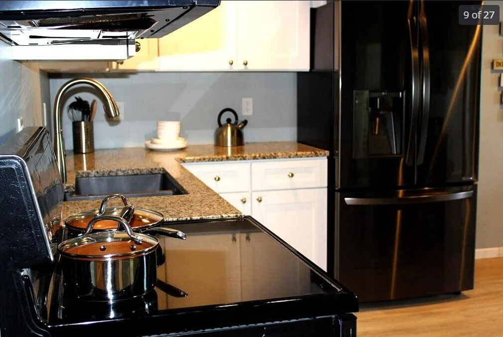 Building Photo - 520 Washington St